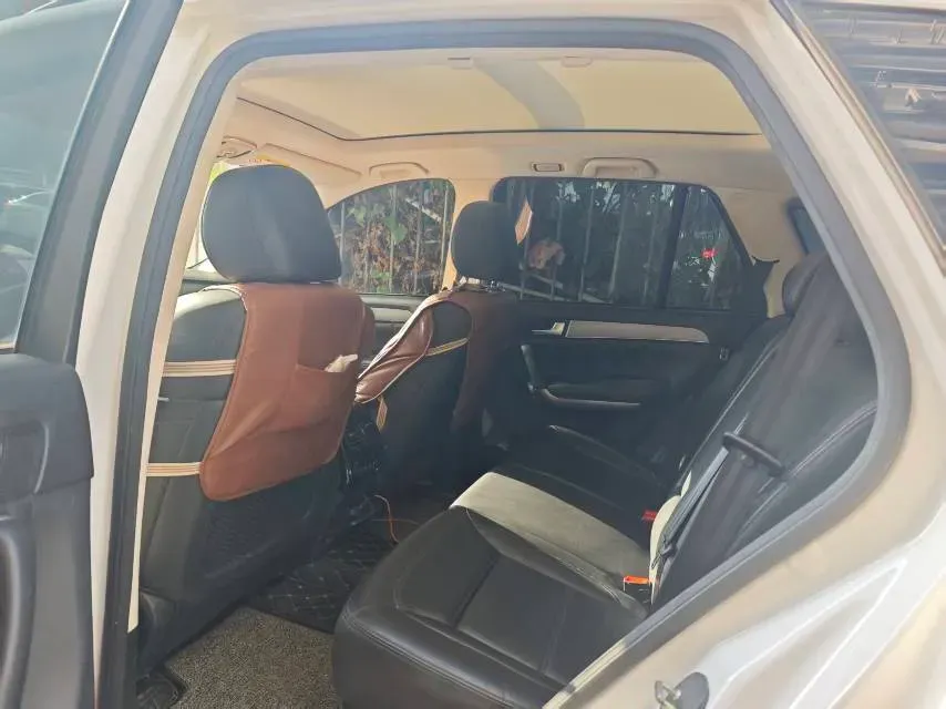 2017 Haval H8 2.0T 252HP L4 8AT,autocango,china used car exporter,china ev exporter,chinese used car exporter,chinese used ev exporter