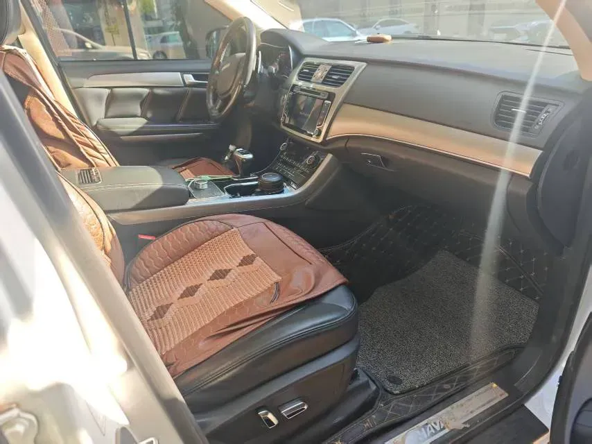 2017 Haval H8 2.0T 252HP L4 8AT,autocango,china used car exporter,china ev exporter,chinese used car exporter,chinese used ev exporter