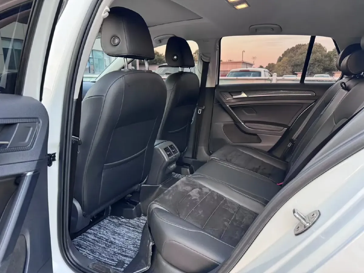 2020 Volkswagen Golf 1.4T 150HP L4 7DCT,autocango,china used car exporter,china ev exporter,chinese used car exporter,chinese used ev exporter