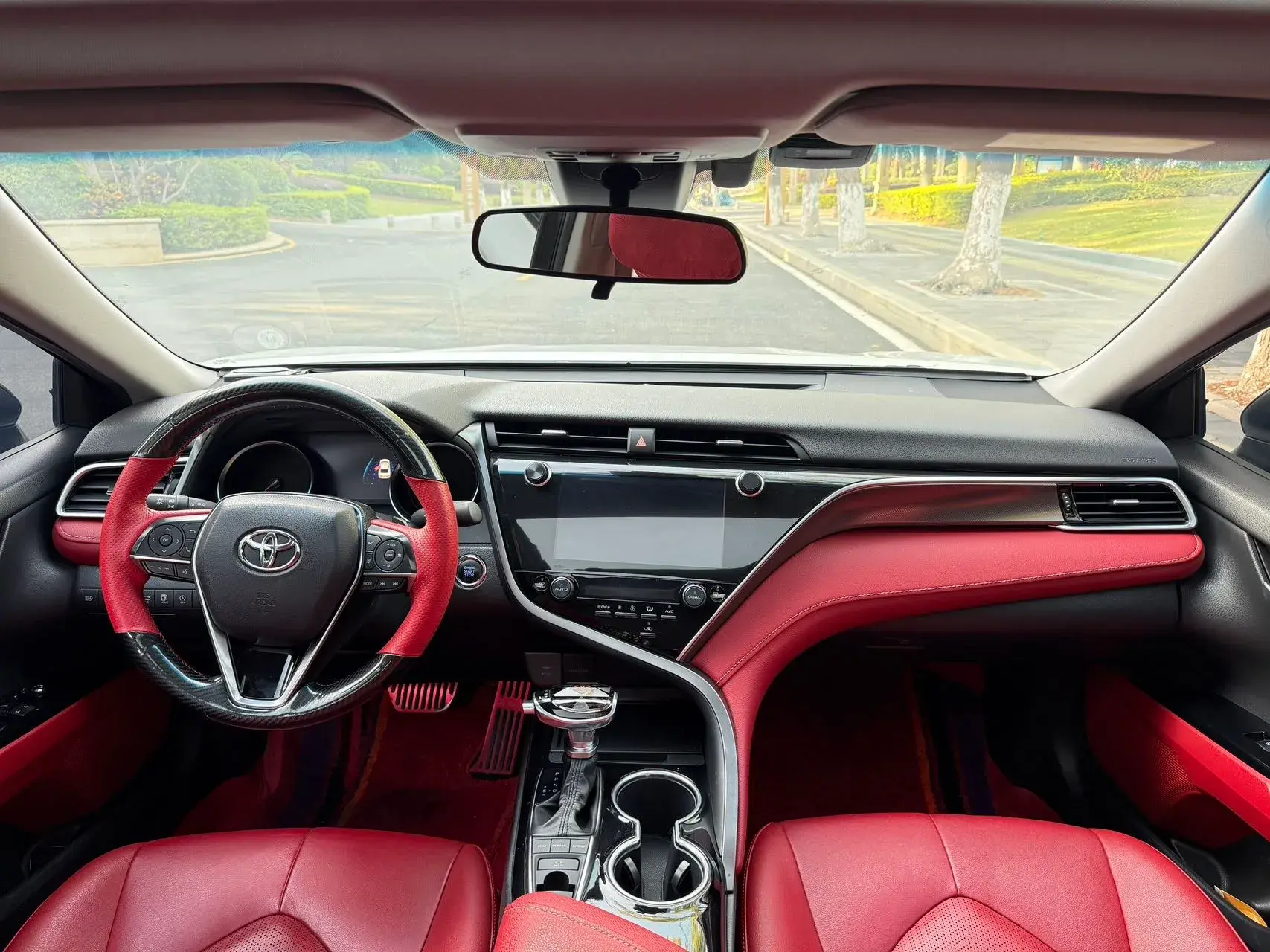 2019 TOYOTA CAMRY thumbnail 4