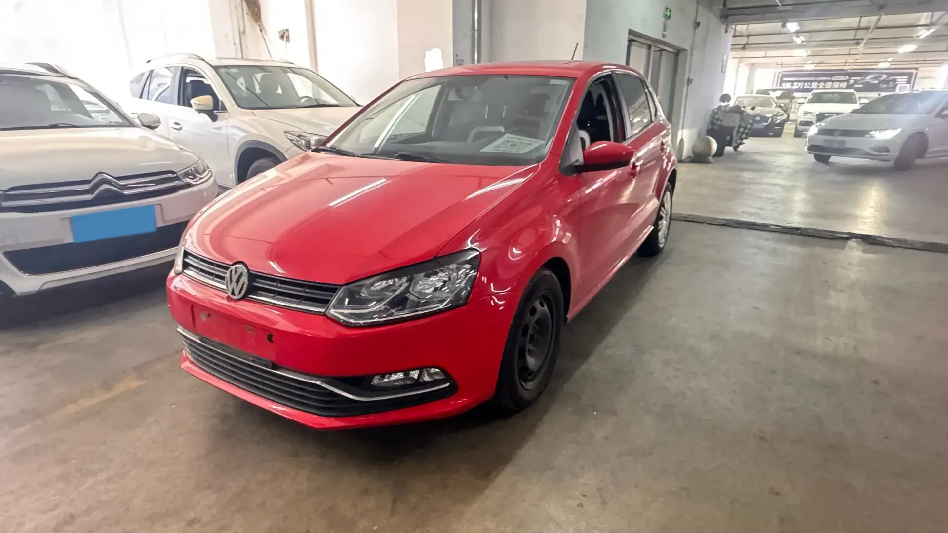 2018 VOLKSWAGEN POLO view 1