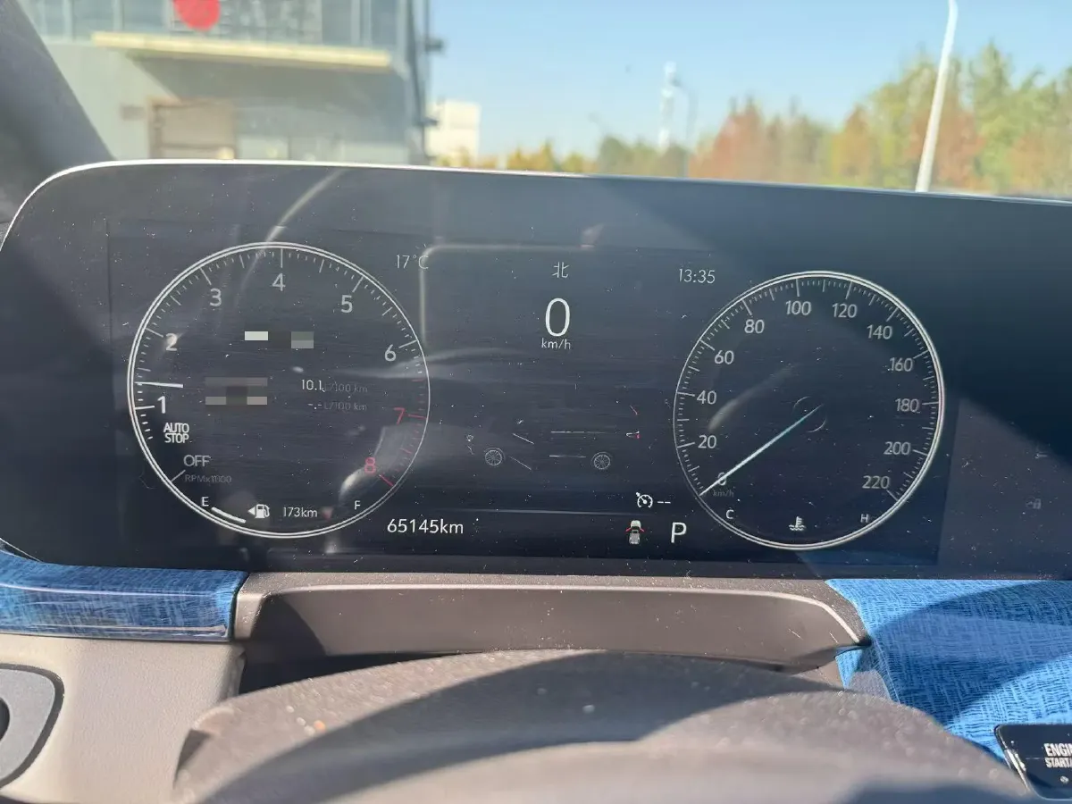 2022 Buick GL8 2.0T 237HP L4 9AT,autocango,china used car exporter,china ev exporter,chinese used car exporter,chinese used ev exporter