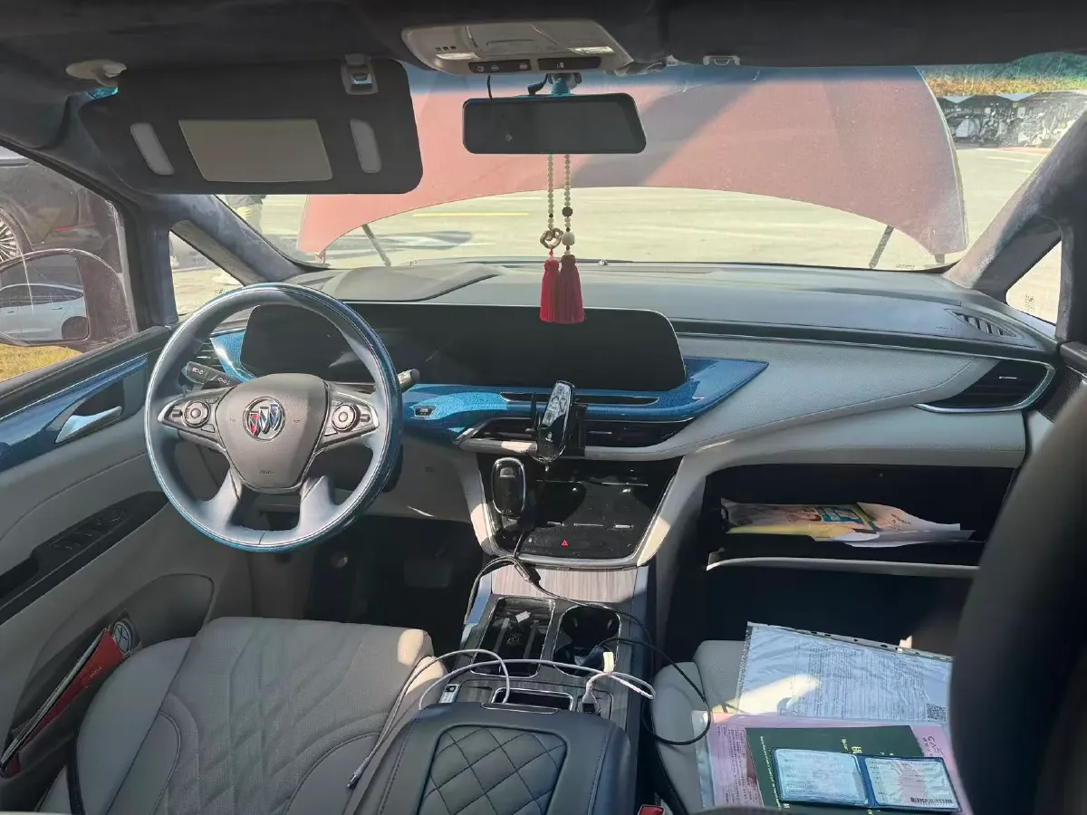 2022 Buick GL8 2.0T 237HP L4 9AT,autocango,china used car exporter,china ev exporter,chinese used car exporter,chinese used ev exporter