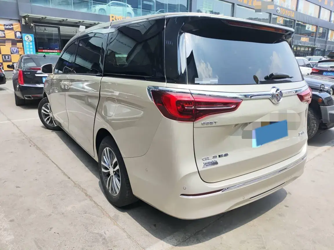 2021 BUICK GL8 thumbnail 4