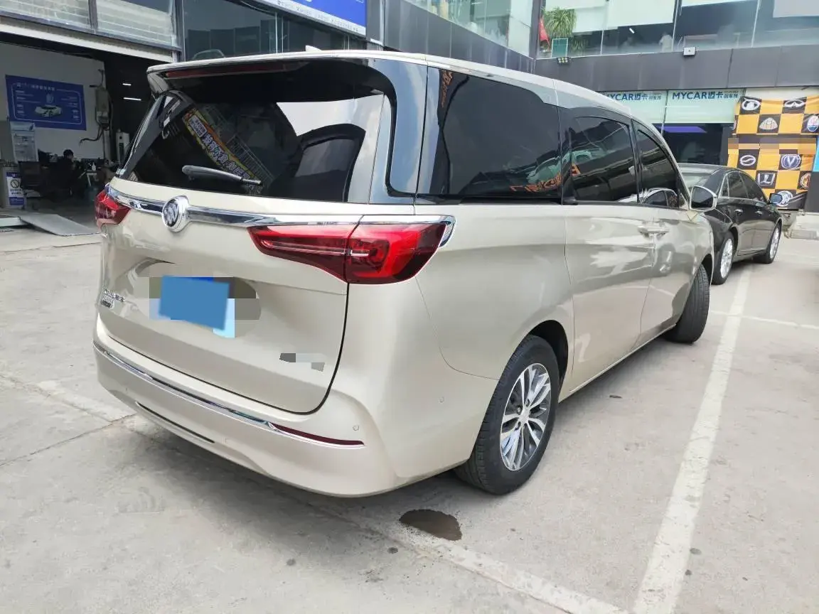 2021 BUICK GL8 thumbnail 2