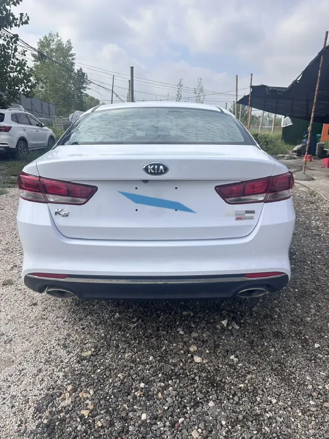 2016 Kia K5 2.0L 161HP L4 6AT,autocango,china used car exporter,china ev exporter,chinese used car exporter,chinese used ev exporter