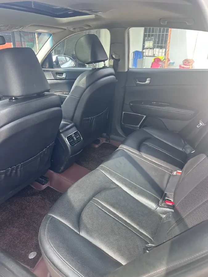 2016 Kia K5 2.0L 161HP L4 6AT,autocango,china used car exporter,china ev exporter,chinese used car exporter,chinese used ev exporter