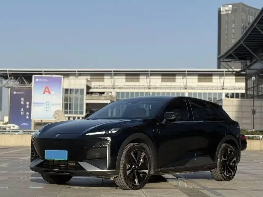 2023 DEEPAL S07 view 1