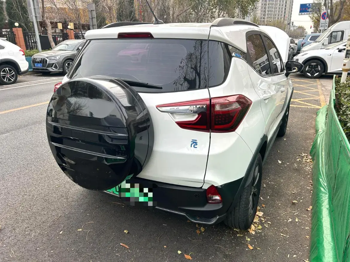 2018 BYD YUAN thumbnail 2