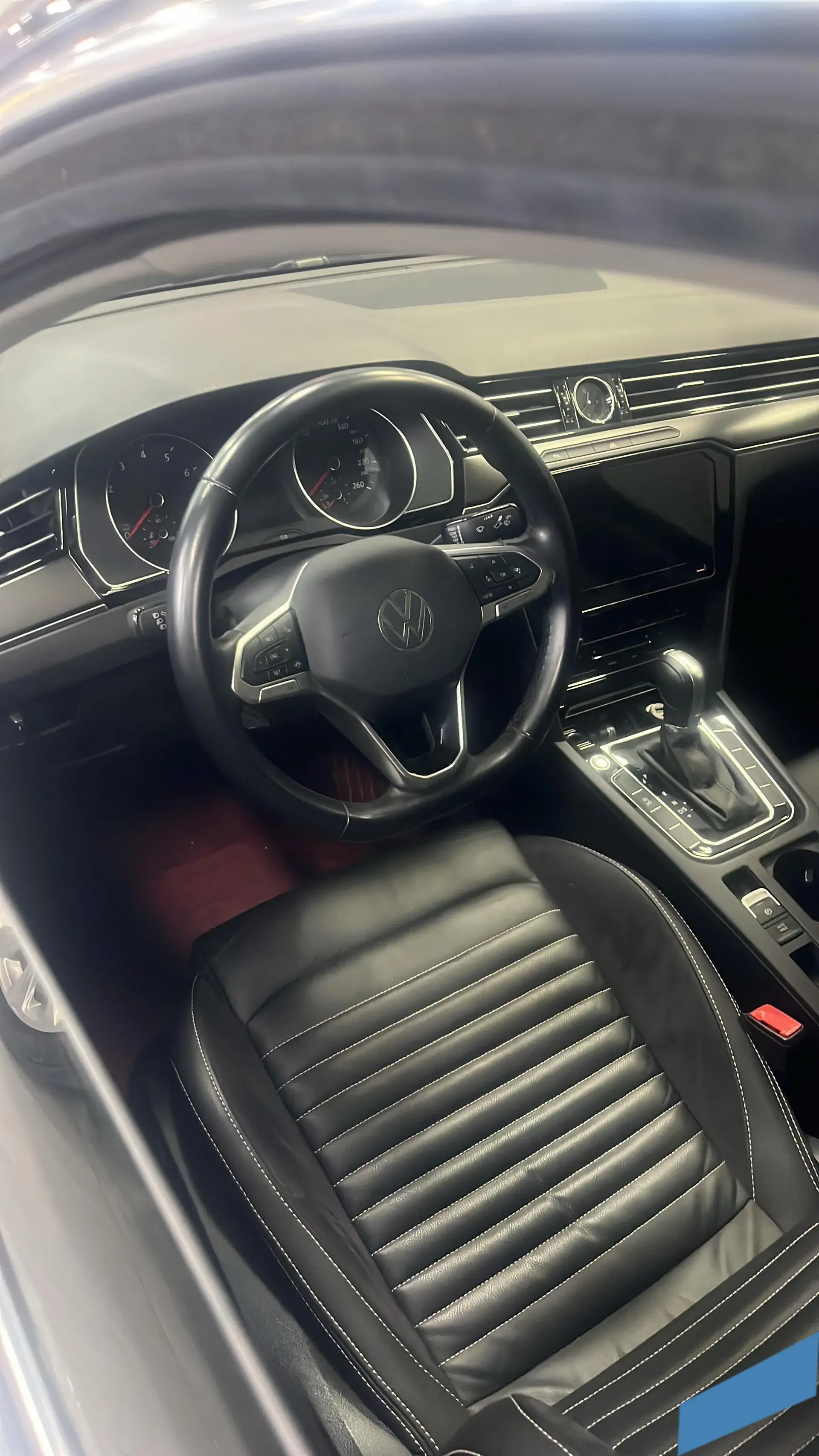 2020 VOLKSWAGEN MAGOTAN thumbnail 3