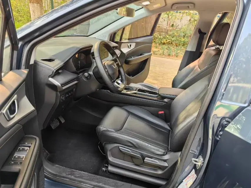 2022 WULING JIACHEN thumbnail 4