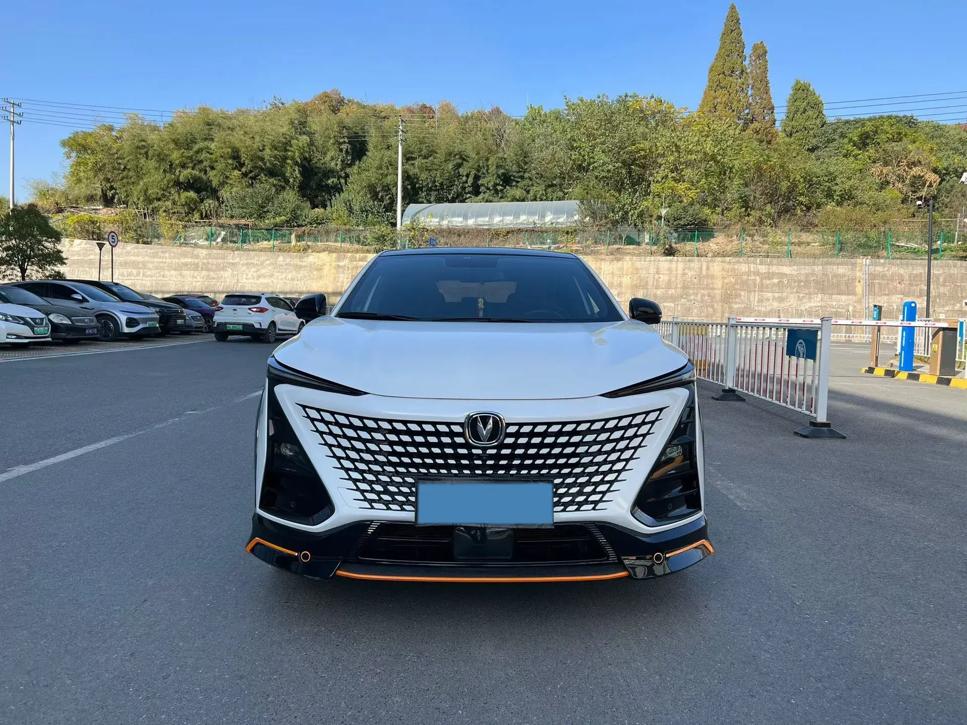 2022 CHANGAN UNI-T thumbnail 2