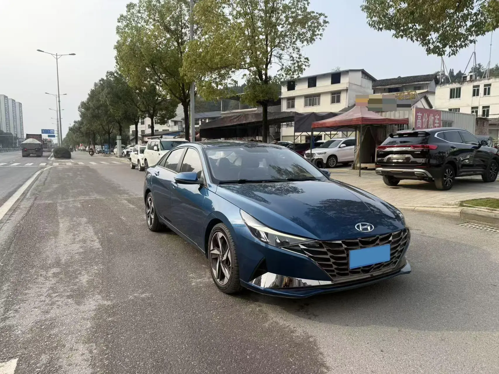 2021 HYUNDAI ELANTRA thumbnail 3