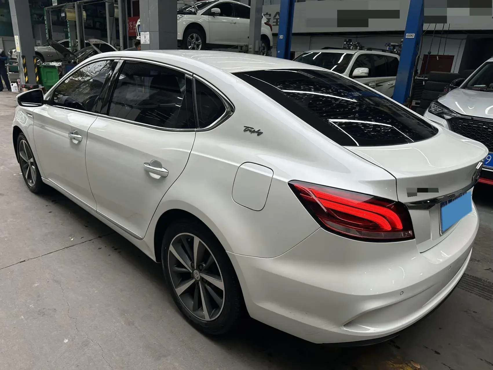 2019 MG MG6 thumbnail 4