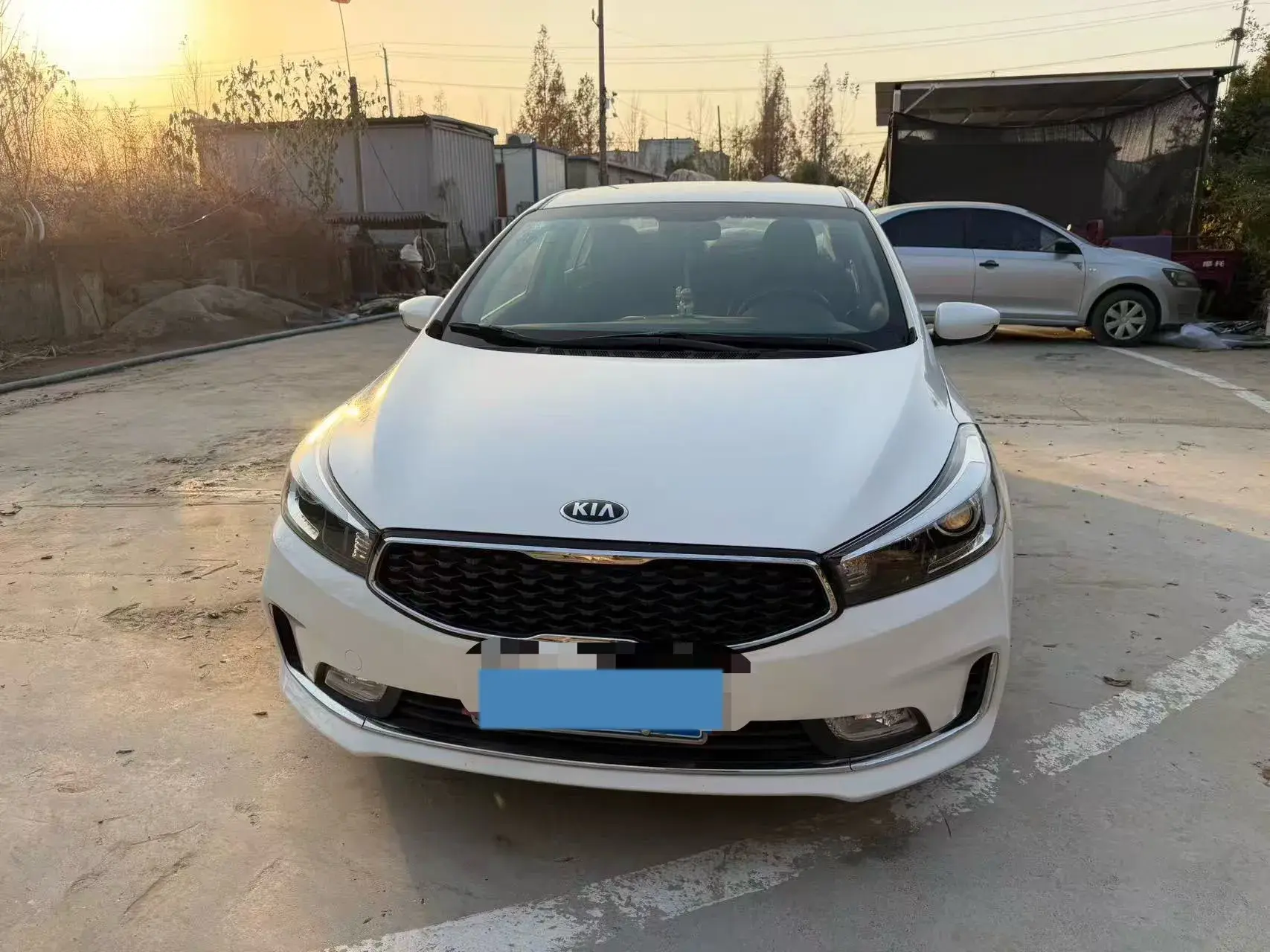 2016 KIA K3 thumbnail 2