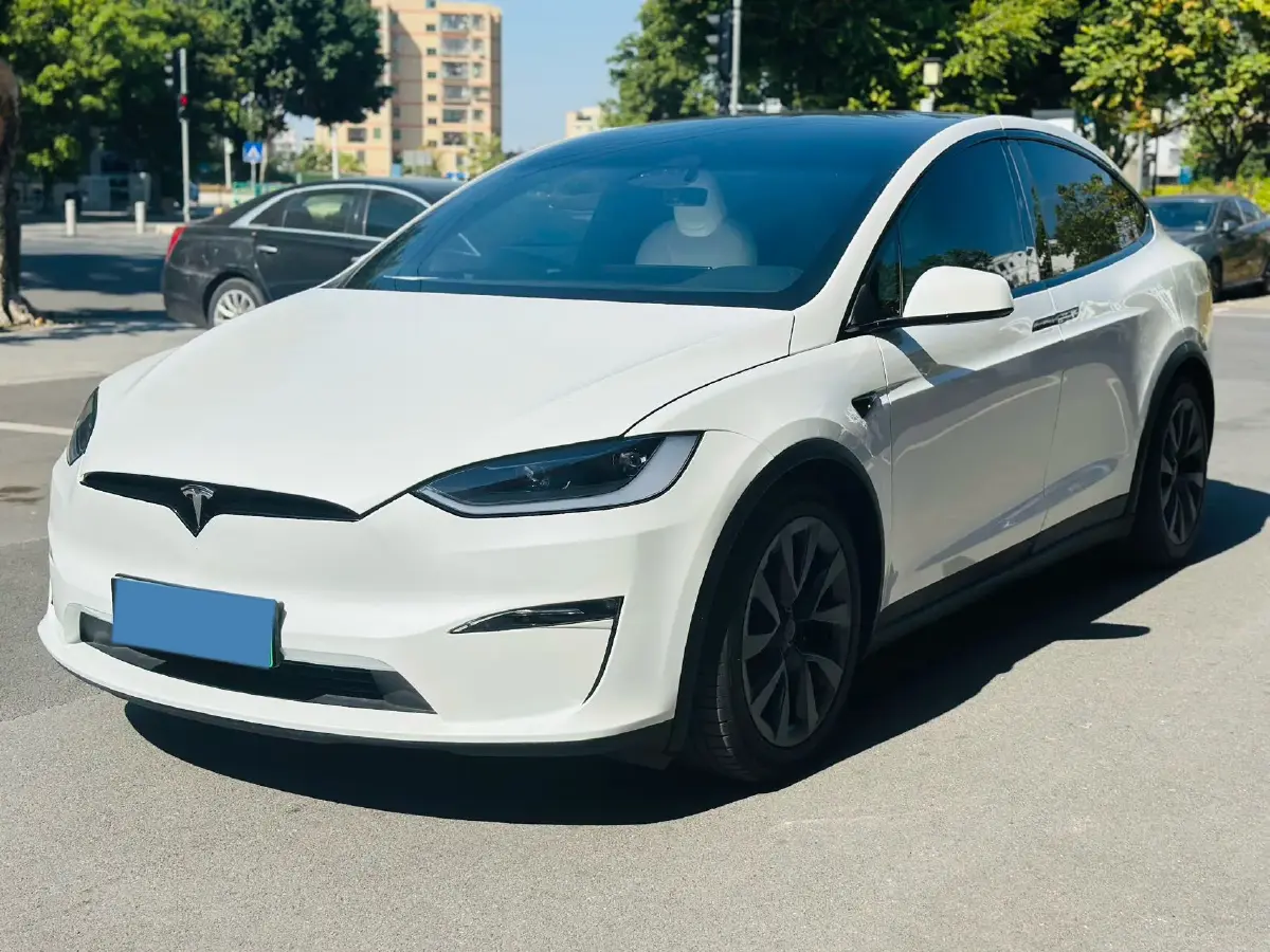 2023 Tesla Model X BEV 100KWH