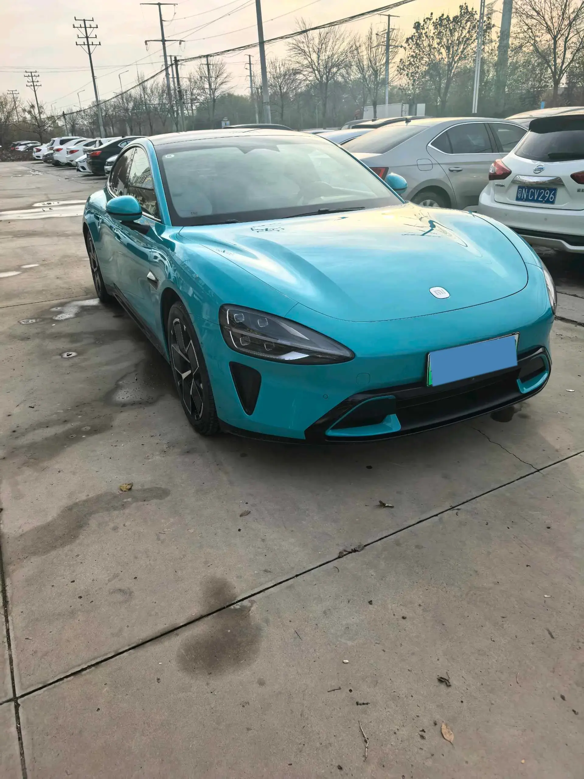 2024 MI SU7 thumbnail 3