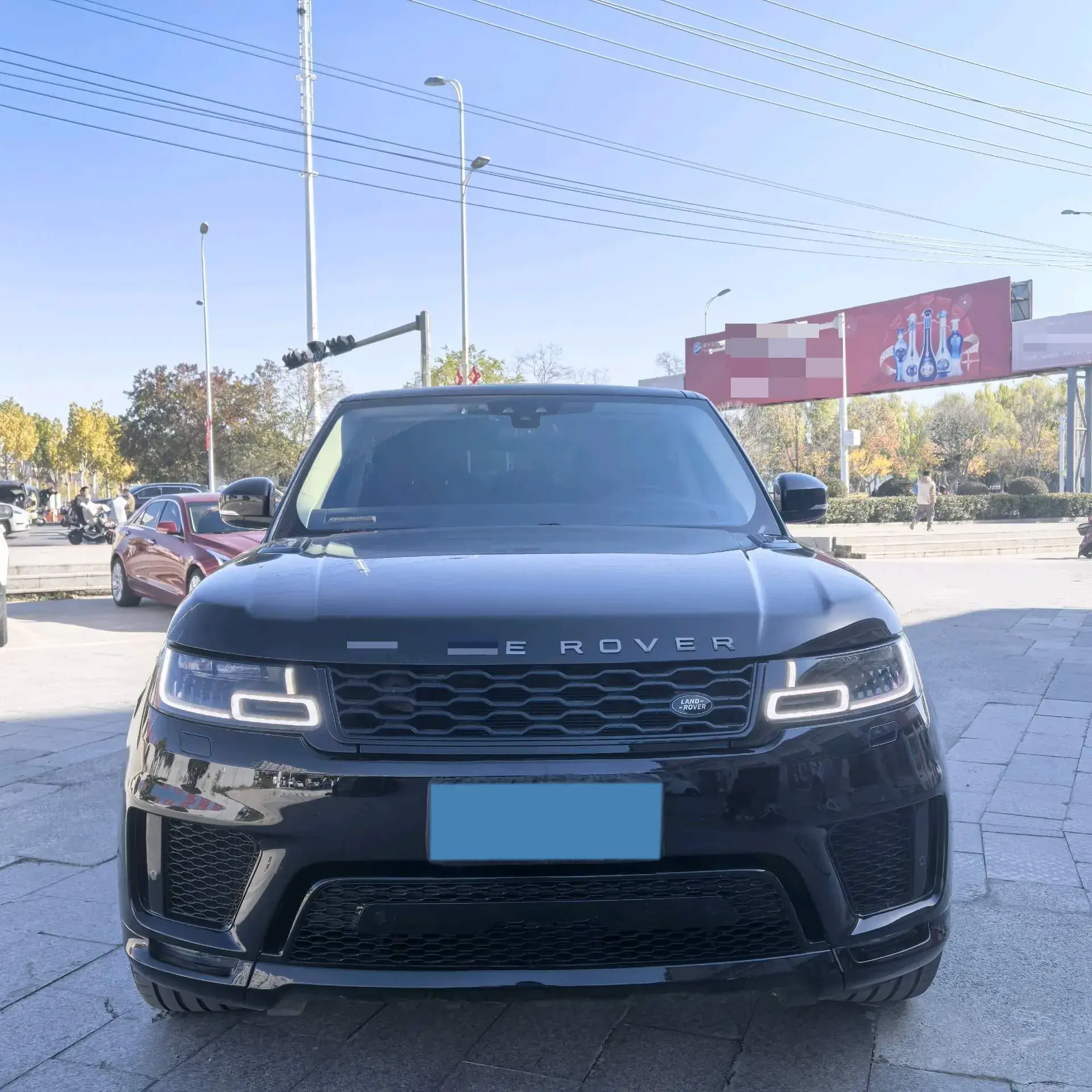 2019 LAND ROVER thumbnail 3