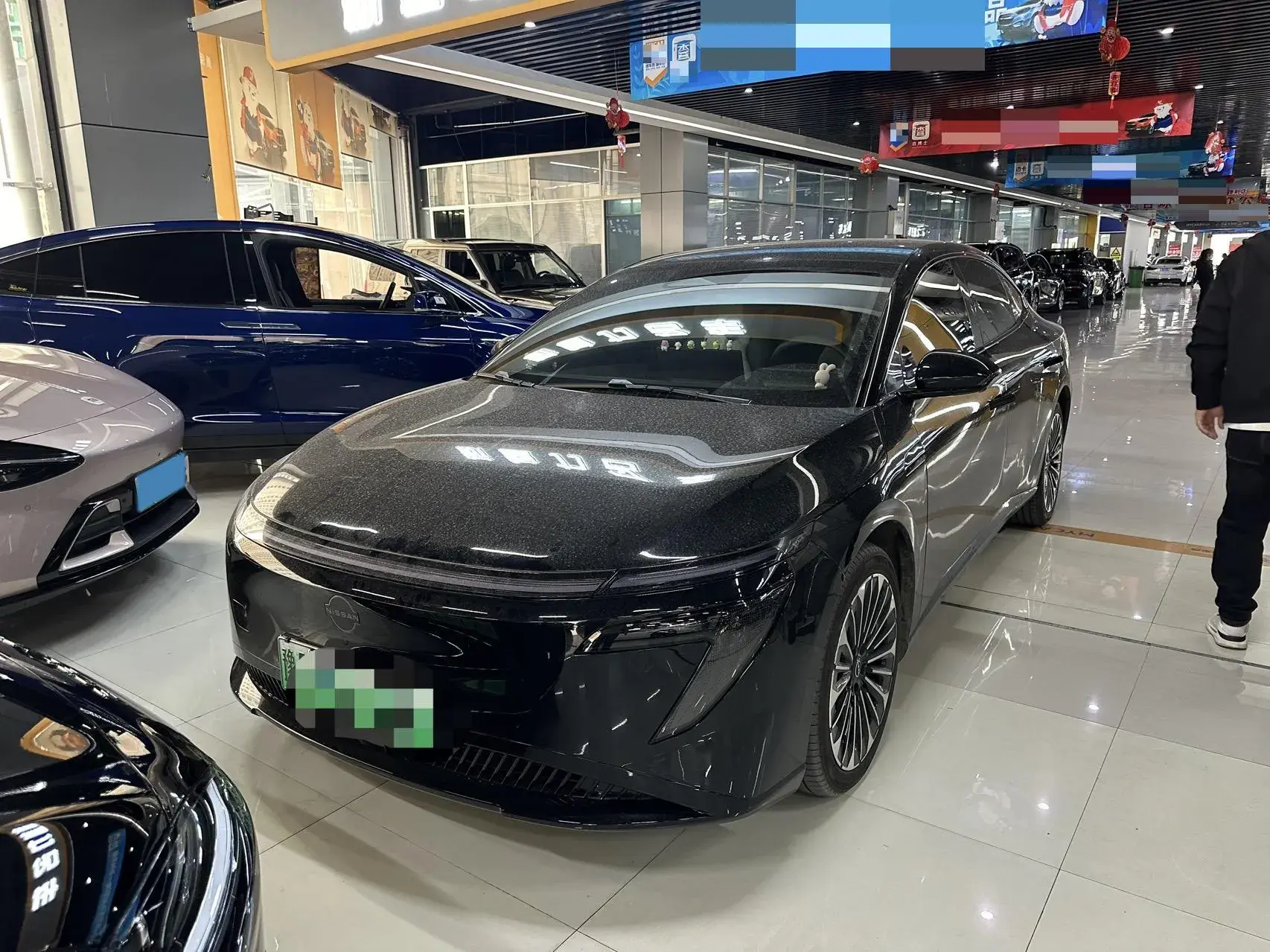 2025 NISSAN N7 view 1