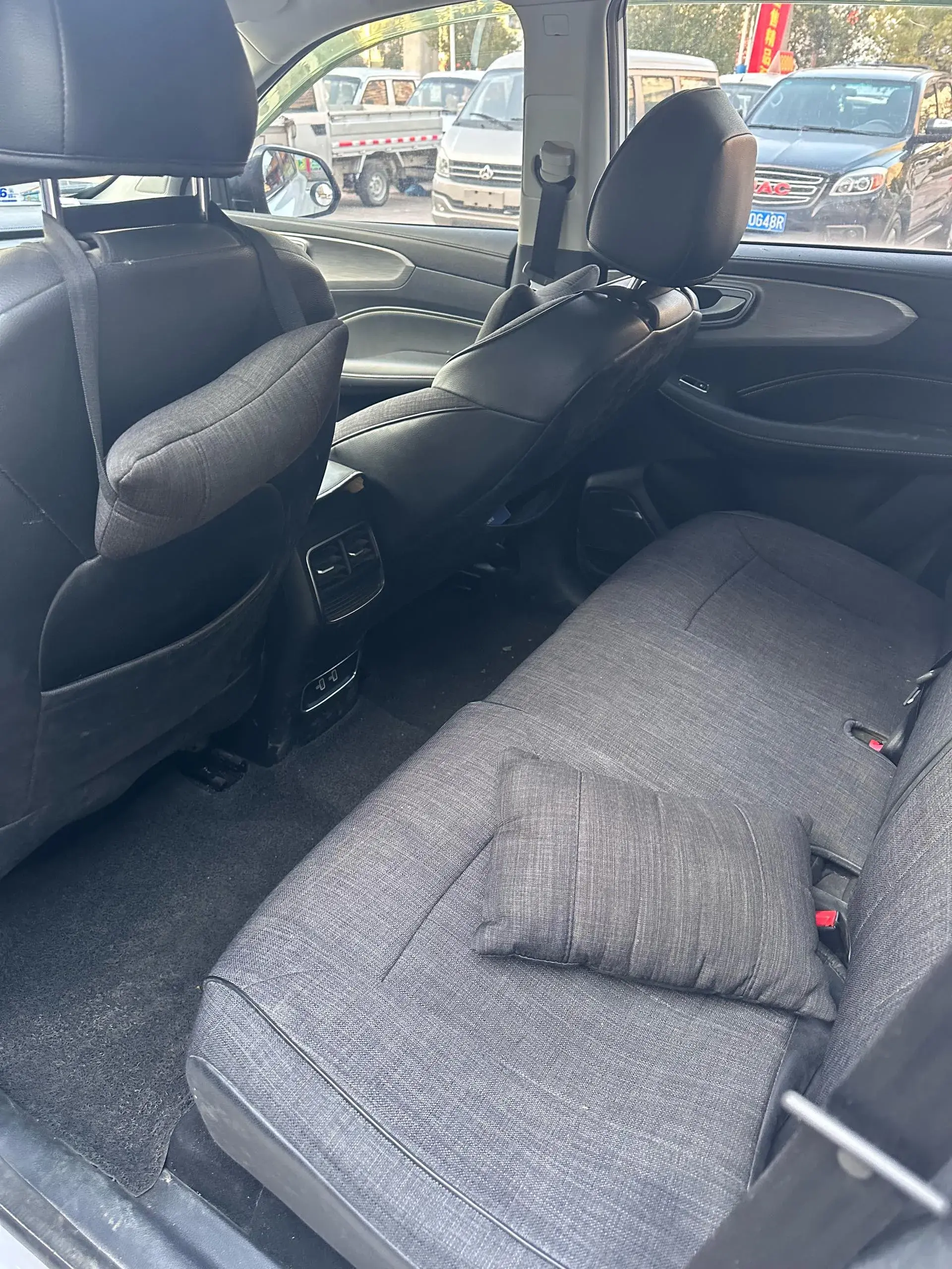 2020 ROEWE RX5 thumbnail 4