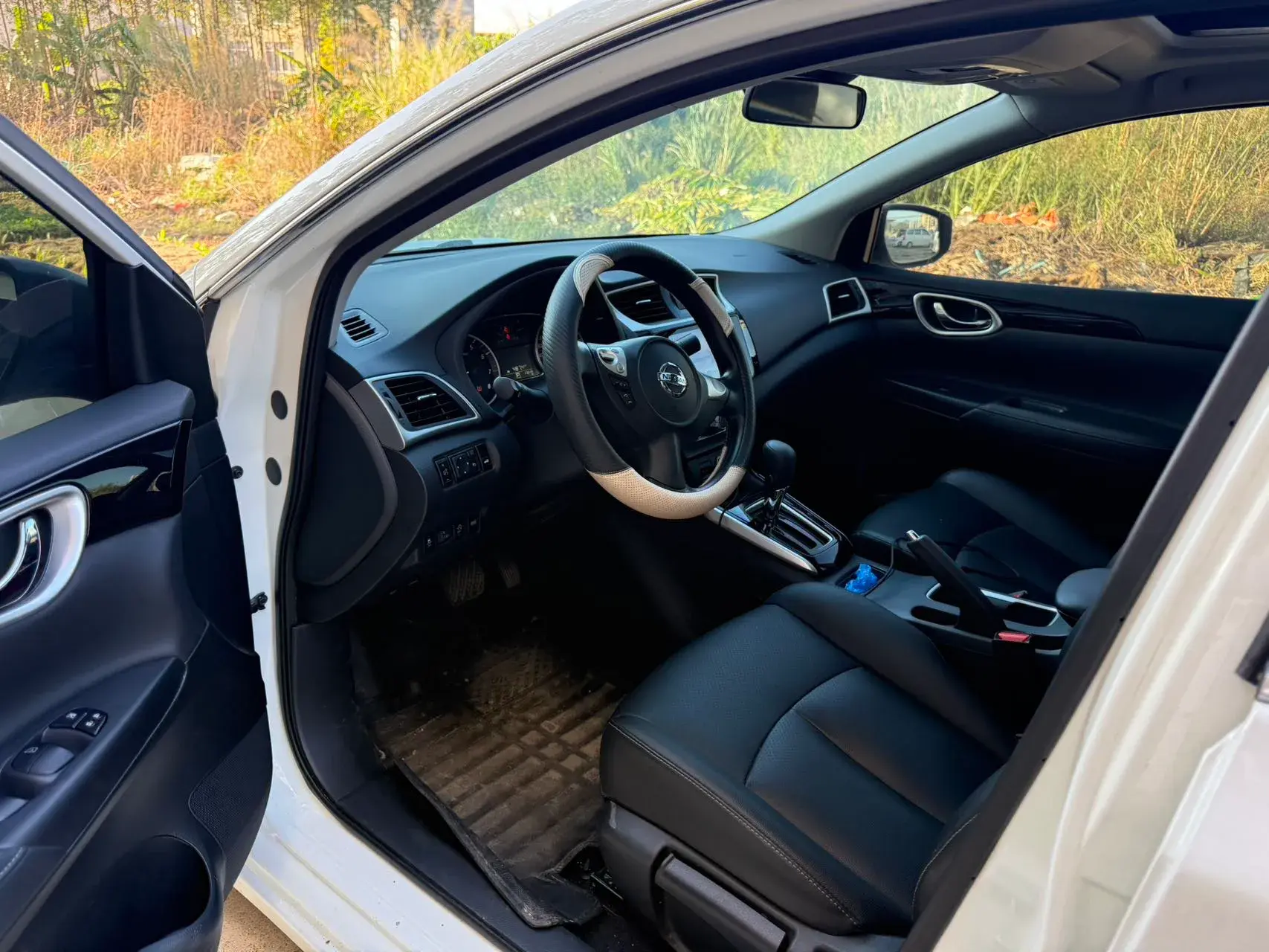 2022 NISSAN SYLPHY thumbnail 4