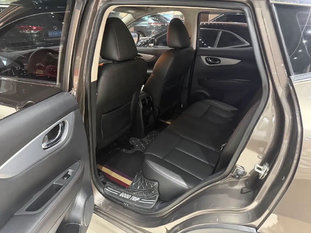 2021 Nissan Qashqai 2.0L 151HP L4 CVT,autocango,china used car exporter,china ev exporter,chinese used car exporter,chinese used ev exporter