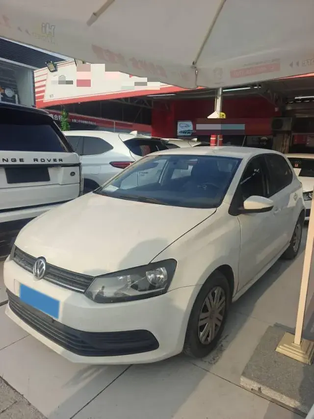 2018 VOLKSWAGEN POLO view 1