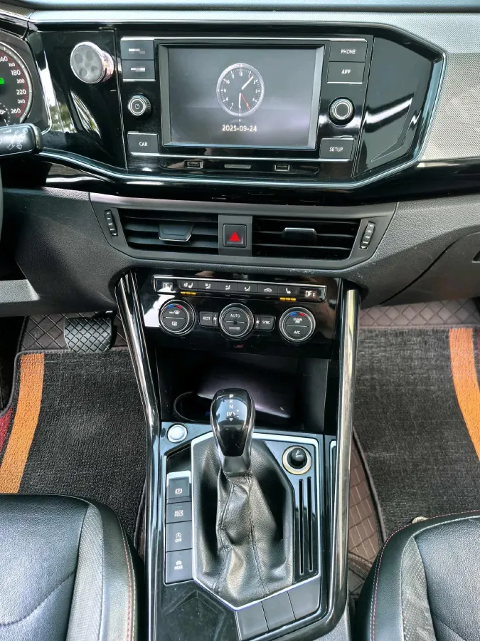 2019 Volkswagen Tayron 2.0T 186HP L4 7DCT,autocango,china used car exporter,china ev exporter,chinese used car exporter,chinese used ev exporter