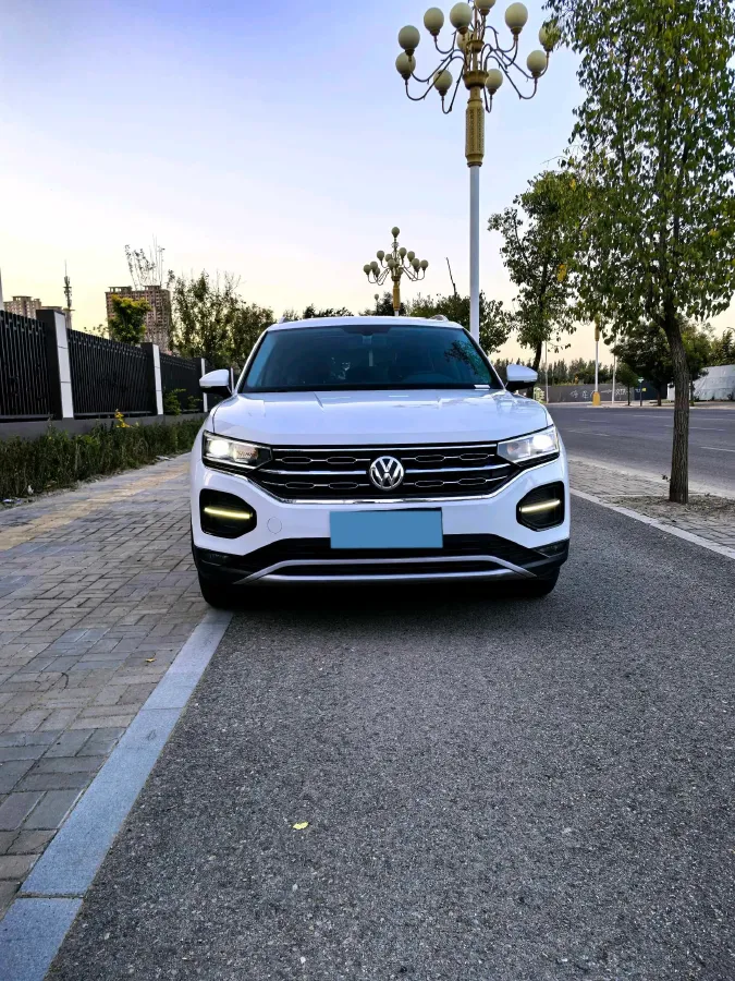 2019 Volkswagen Tayron 2.0T 186HP L4 7DCT,autocango,china used car exporter,china ev exporter,chinese used car exporter,chinese used ev exporter