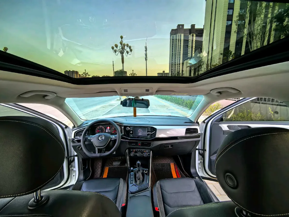 2019 Volkswagen Tayron 2.0T 186HP L4 7DCT,autocango,china used car exporter,china ev exporter,chinese used car exporter,chinese used ev exporter