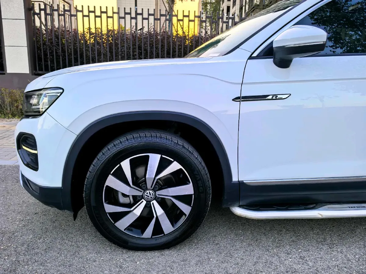 2019 Volkswagen Tayron 2.0T 186HP L4 7DCT,autocango,china used car exporter,china ev exporter,chinese used car exporter,chinese used ev exporter