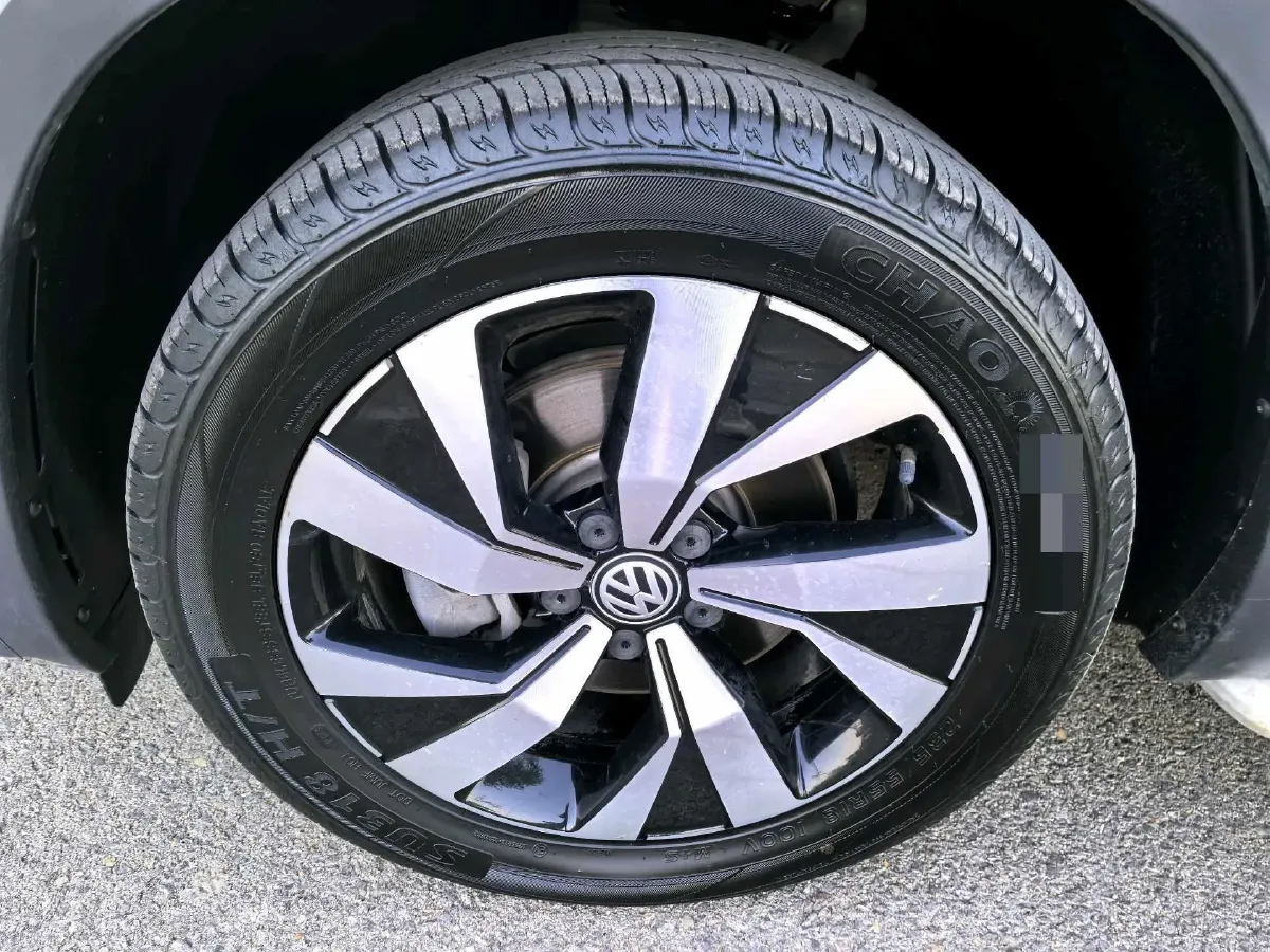 2019 Volkswagen Tayron 2.0T 186HP L4 7DCT,autocango,china used car exporter,china ev exporter,chinese used car exporter,chinese used ev exporter