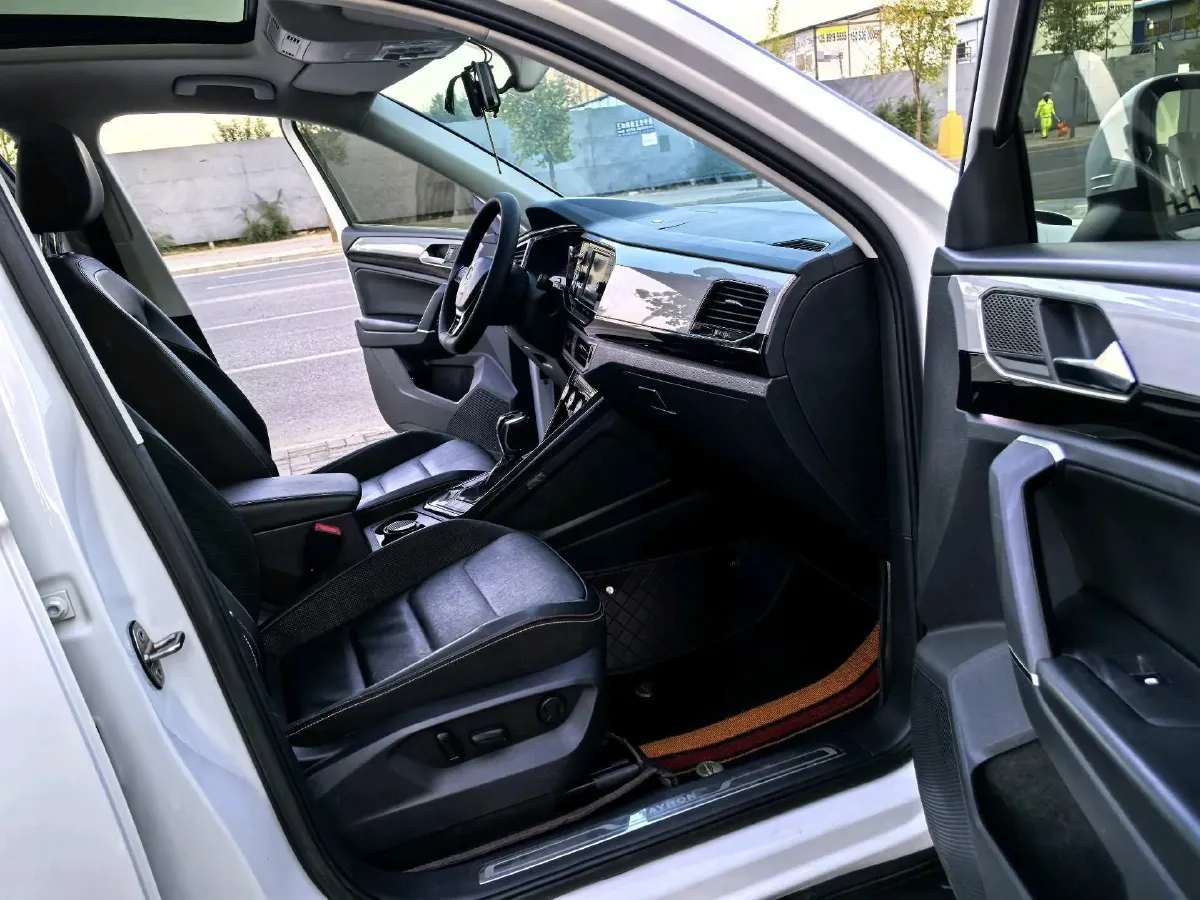 2019 Volkswagen Tayron 2.0T 186HP L4 7DCT,autocango,china used car exporter,china ev exporter,chinese used car exporter,chinese used ev exporter