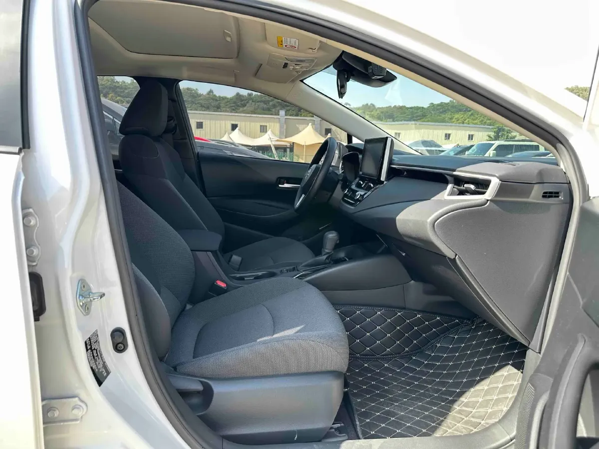 2021 Toyota Corolla 1.5L 121HP L3 CVT,autocango,china used car exporter,china ev exporter,chinese used car exporter,chinese used ev exporter