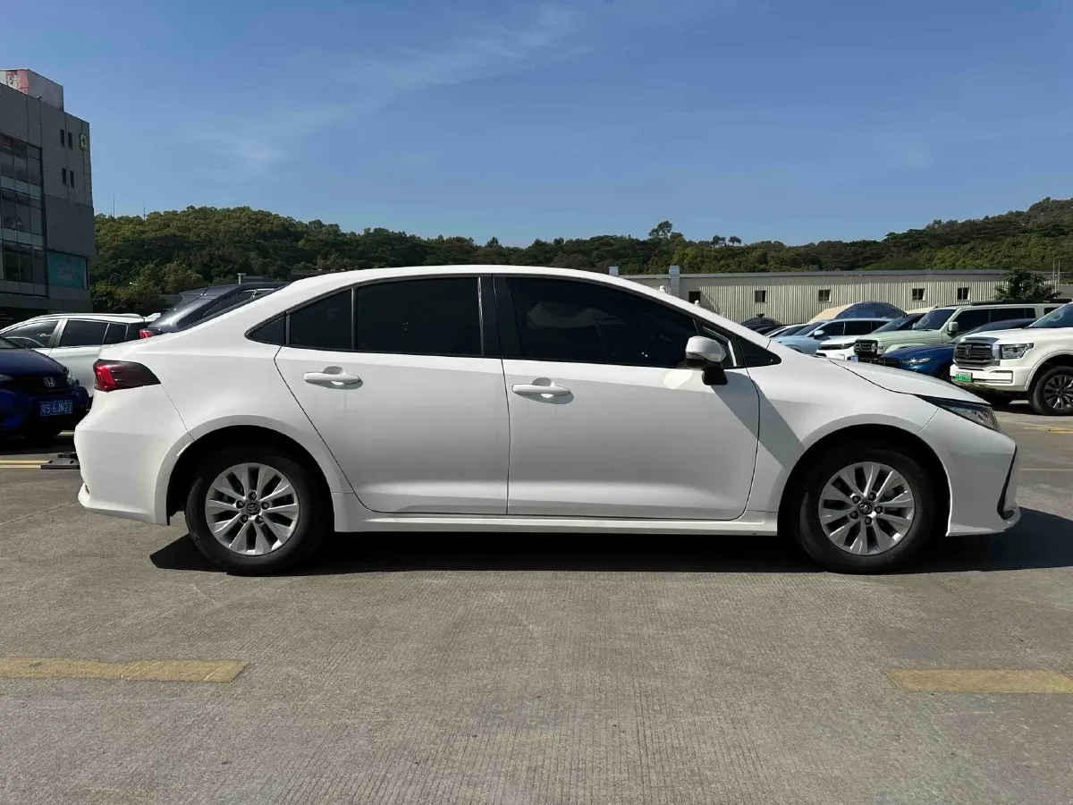 2021 Toyota Corolla 1.5L 121HP L3 CVT,autocango,china used car exporter,china ev exporter,chinese used car exporter,chinese used ev exporter