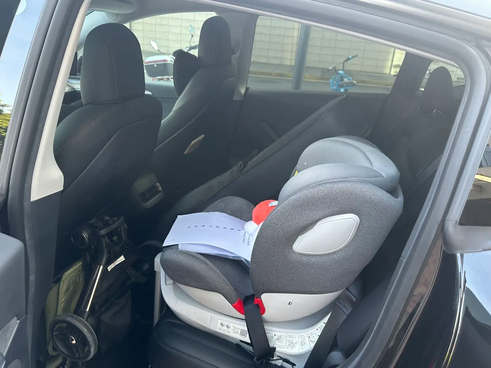 2022 TESLA MODEL thumbnail 2