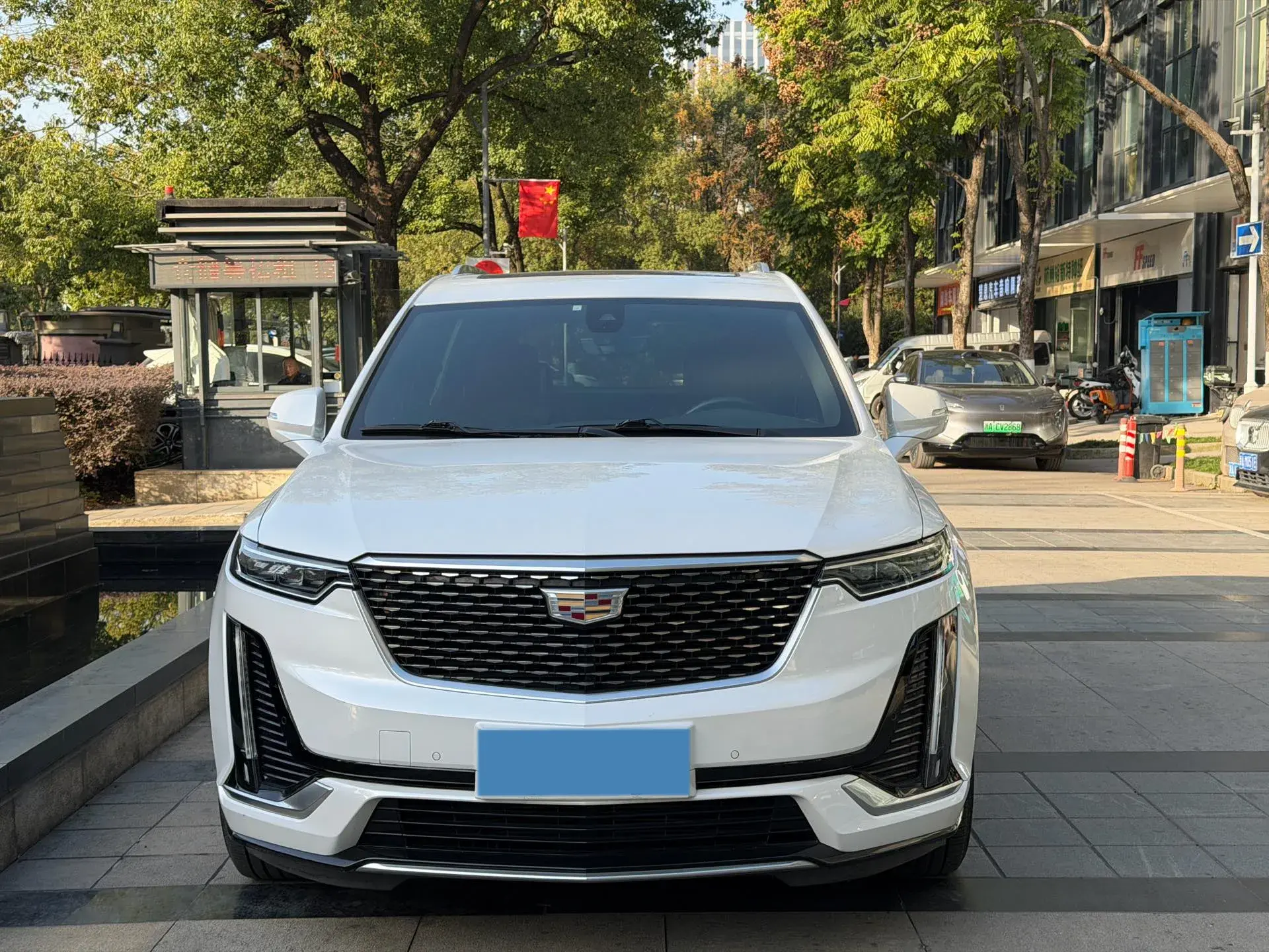 2020 CADILLAC XT6 thumbnail 2