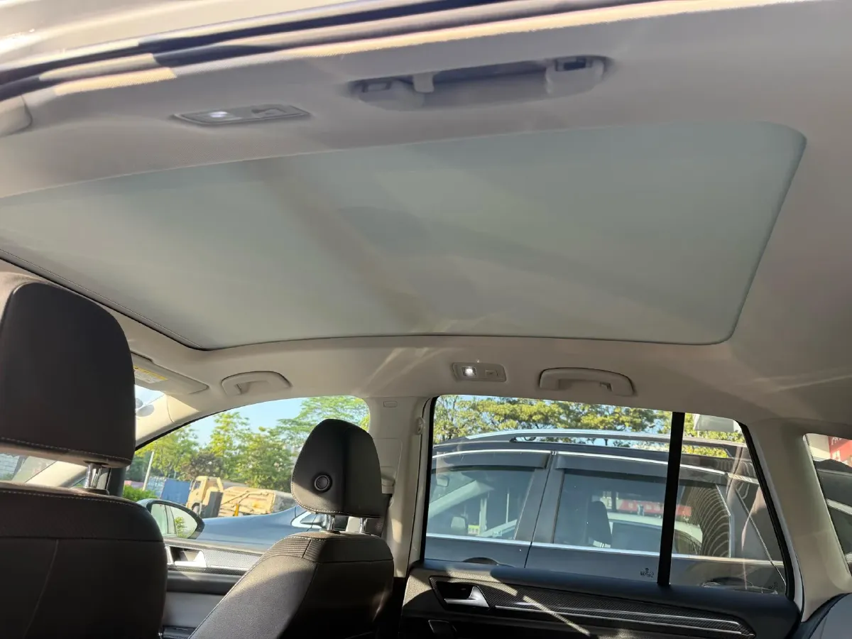 2019 Volkswagen Golf Sportsvan 1.4T 150HP L4 7DCT,autocango,china used car exporter,china ev exporter,chinese used car exporter,chinese used ev exporter