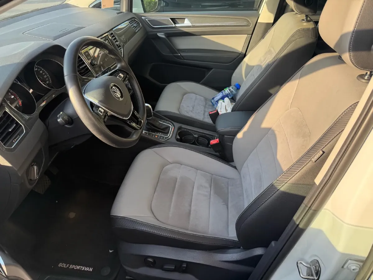 2019 Volkswagen Golf Sportsvan 1.4T 150HP L4 7DCT,autocango,china used car exporter,china ev exporter,chinese used car exporter,chinese used ev exporter