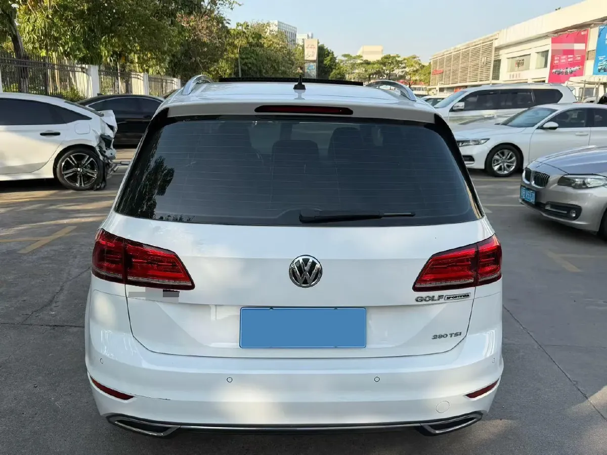 2019 Volkswagen Golf Sportsvan 1.4T 150HP L4 7DCT,autocango,china used car exporter,china ev exporter,chinese used car exporter,chinese used ev exporter