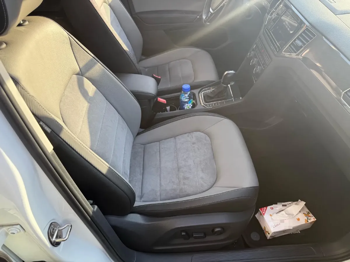 2019 Volkswagen Golf Sportsvan 1.4T 150HP L4 7DCT,autocango,china used car exporter,china ev exporter,chinese used car exporter,chinese used ev exporter