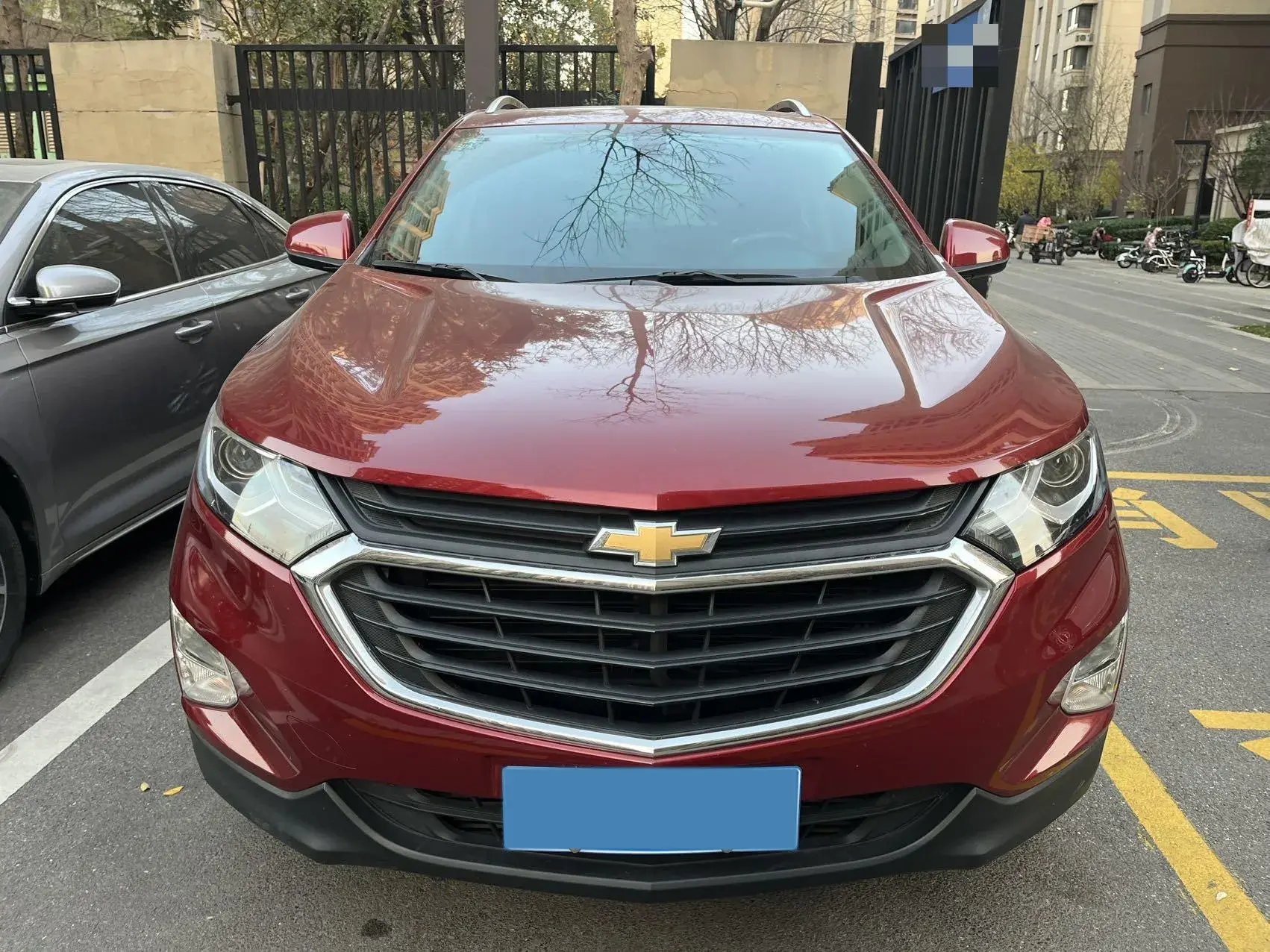 2019 CHEVROLET EQUINOX thumbnail 2