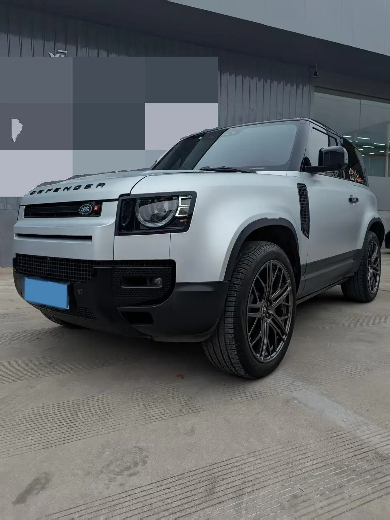 2021 LAND ROVER view 1