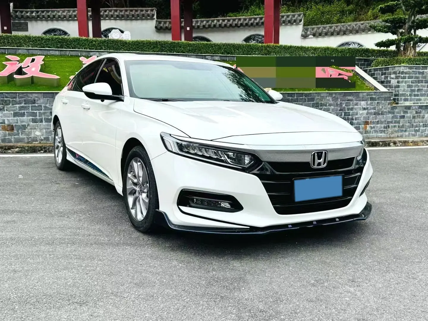 2018 HONDA ACCORD thumbnail 3