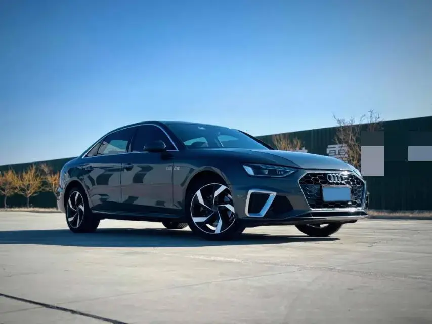 2021 AUDI A4L thumbnail 3