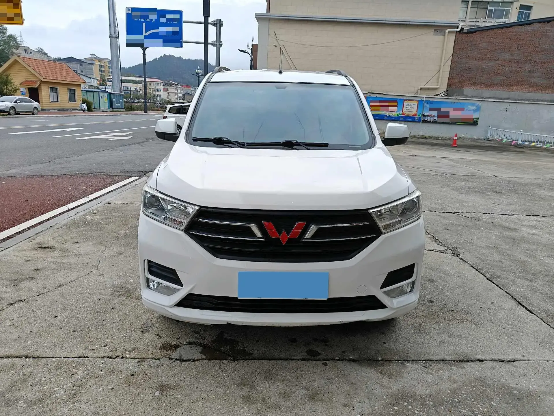 2019 WULING HONGGUANG thumbnail 2