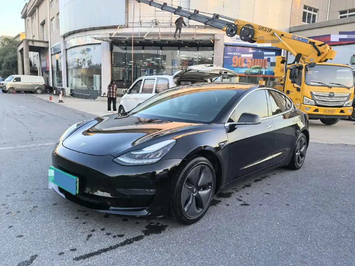 2019 Tesla Model 3 BEV 81KWH