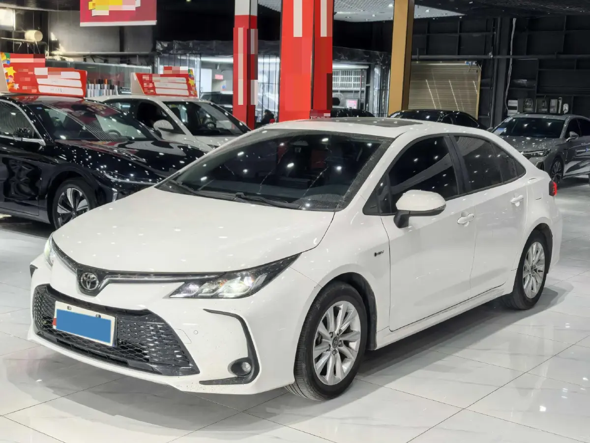 2024 Toyota Corolla 1.8L 98HP L4 E-CVT Hybrid