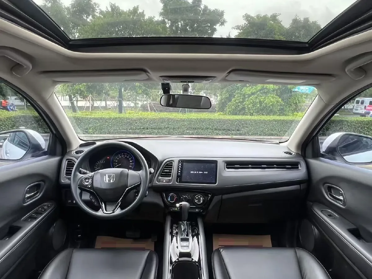 2020 Honda Vezel 1.5L 131HP L4 CVT,autocango,china used car exporter,china ev exporter,chinese used car exporter,chinese used ev exporter