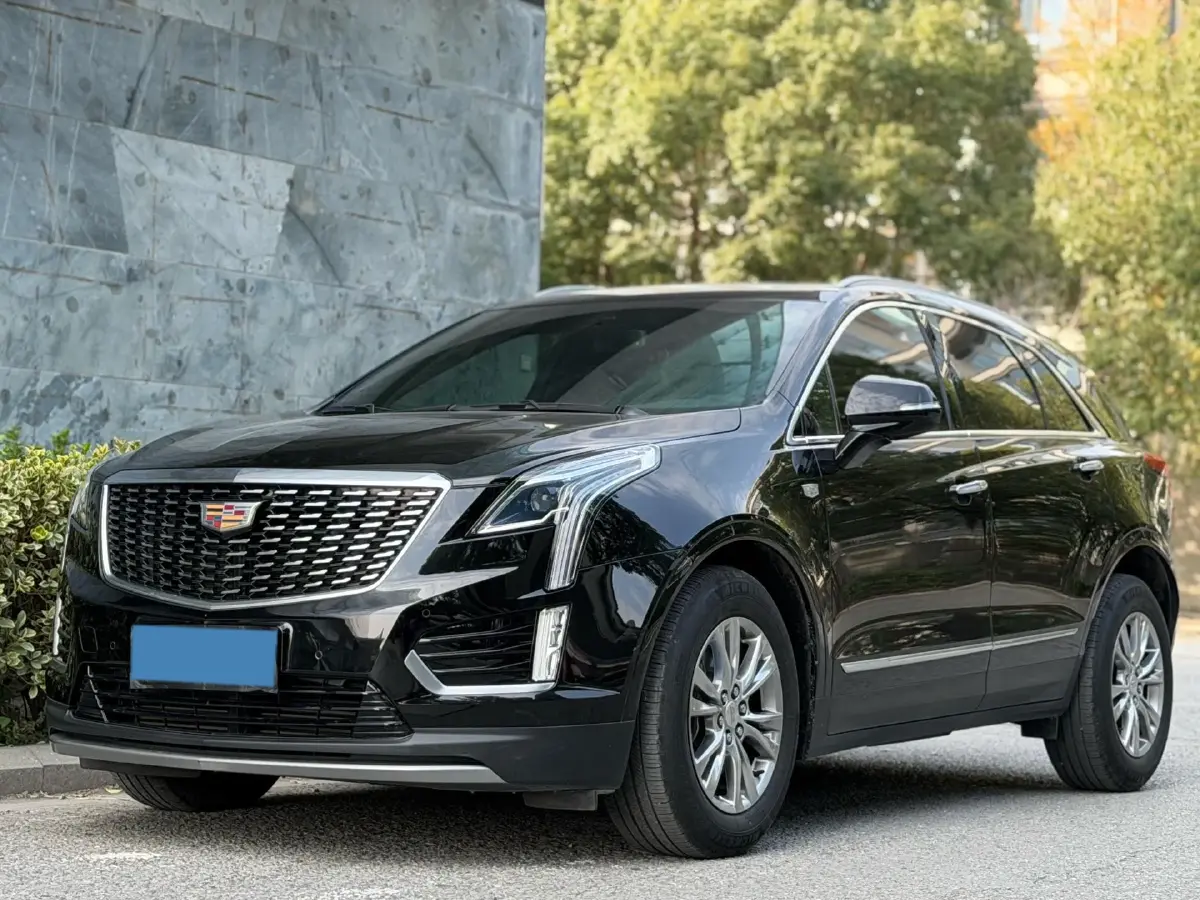 2021 Cadillac XT5 2.0T 237HP L4 9AT